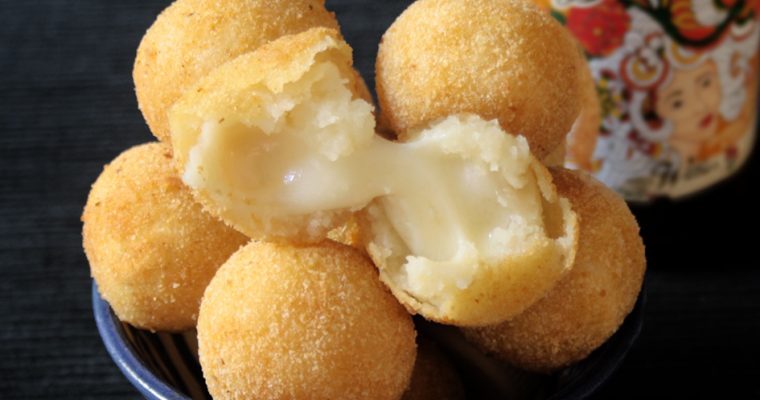 Bolinhas de queijo