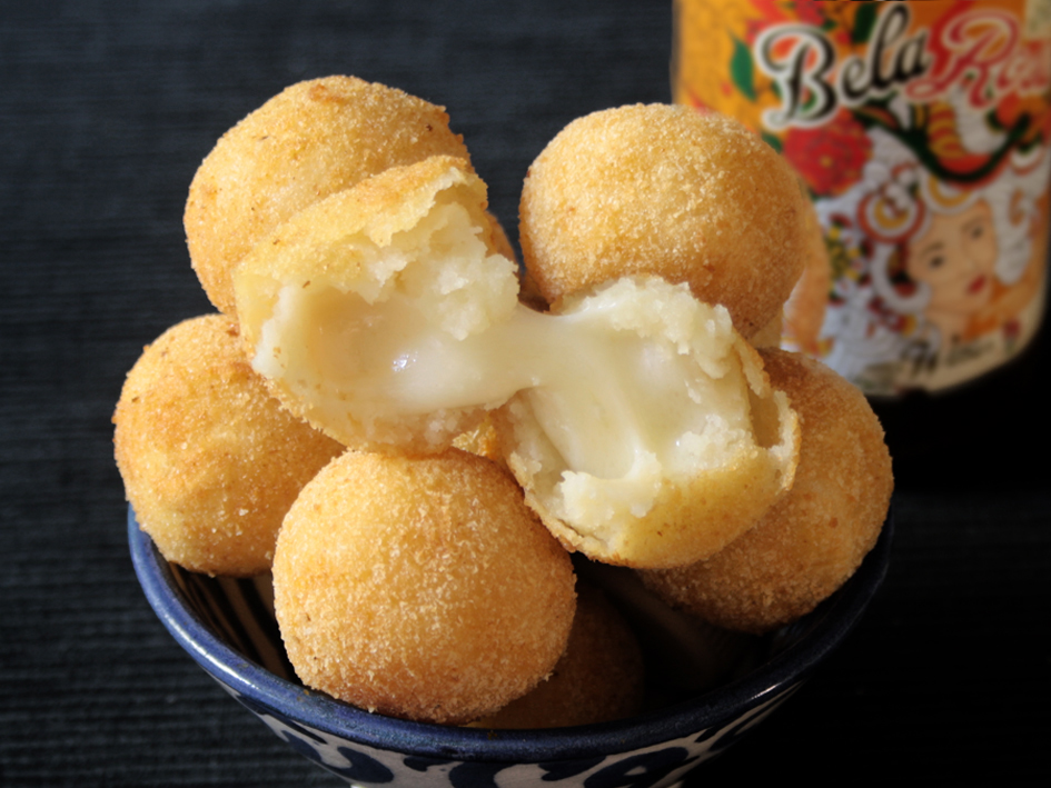 Bolinhas de queijo