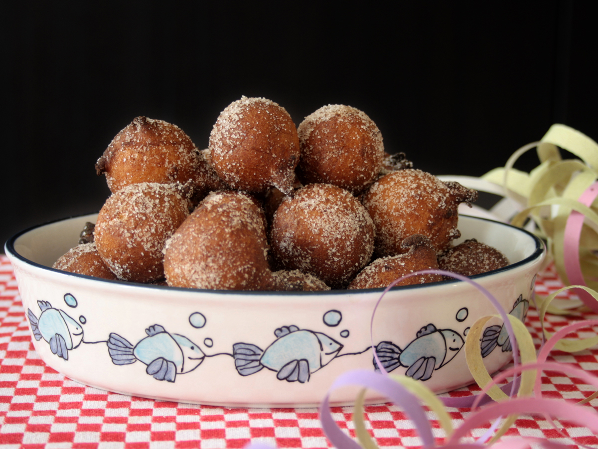 Bolinho de chuva (Frittella di pioggia)