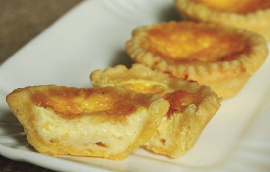 Empadinha de queijo (Tartelletta al formaggio)