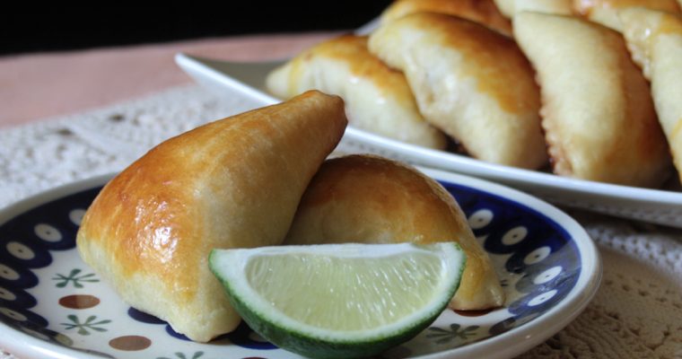 Esfiha fechada (Beef Pasties)