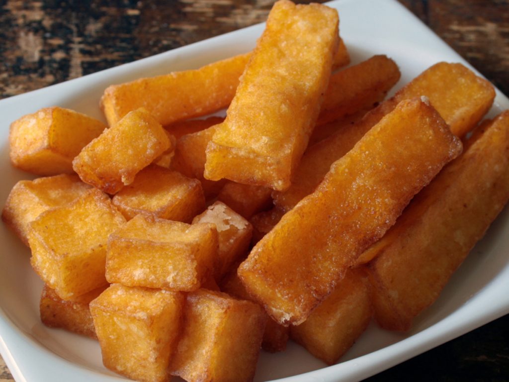 Polenta frita (Fried Polenta) Sabor Brasil