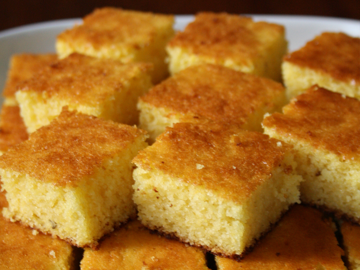 Bolo de fubá (Torta di farina di polenta)