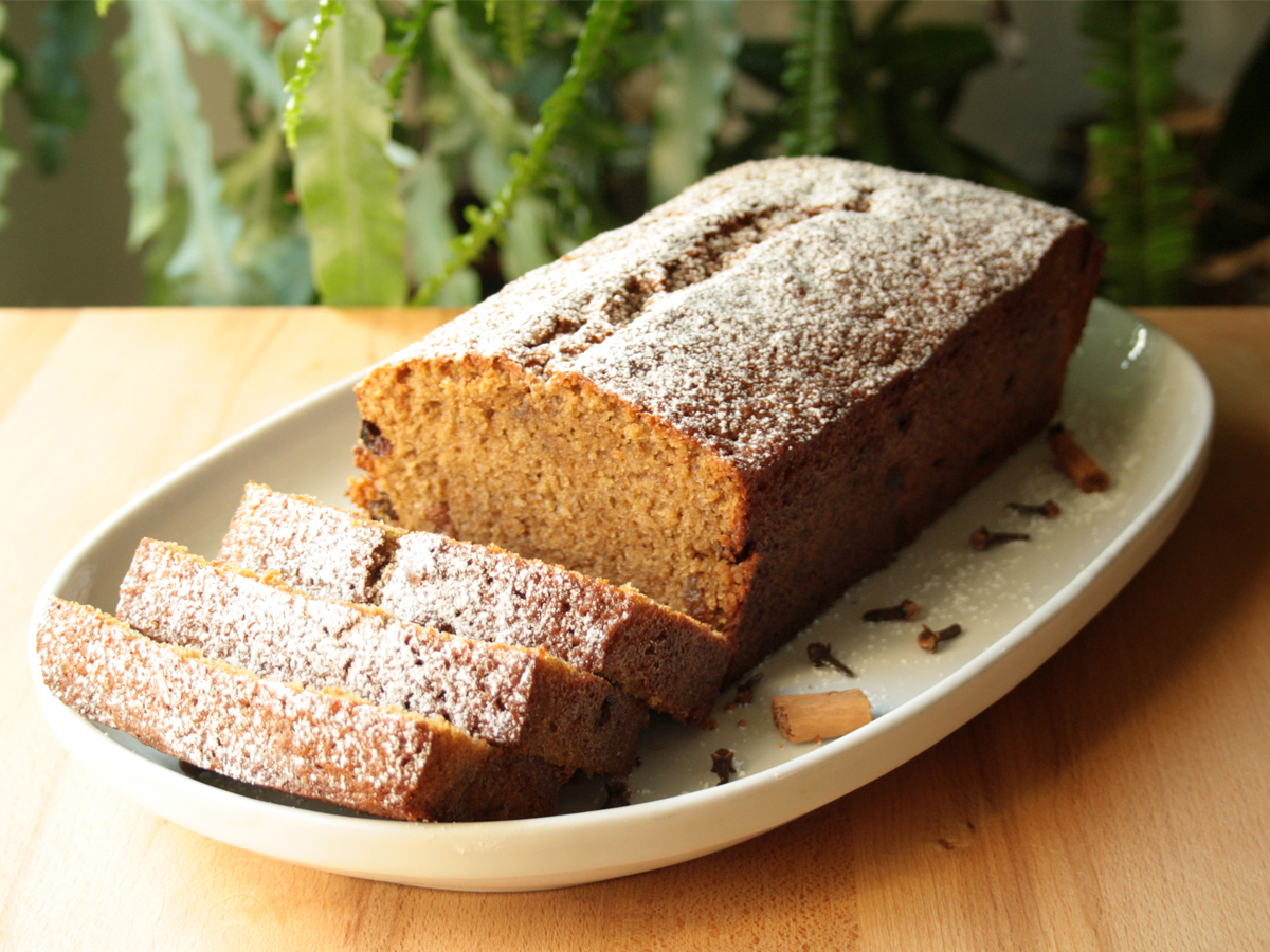 Bolo moreno (Spice Cake)