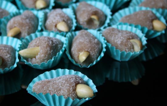 Cajuzinho (Cashew Balls)