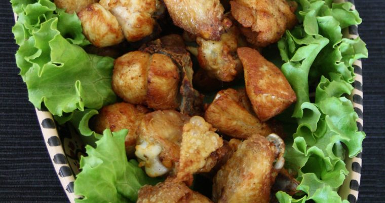 Frango a passarinho (Fried Chicken)