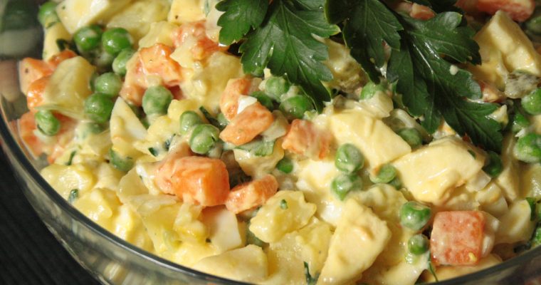 Maionese de batata (Olivier Salad)