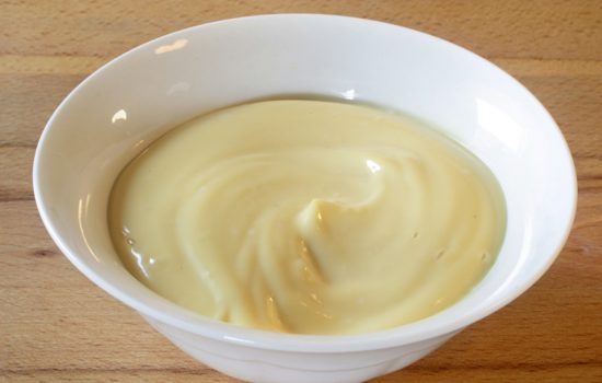 Maionese (How to make homemade mayonnaise)