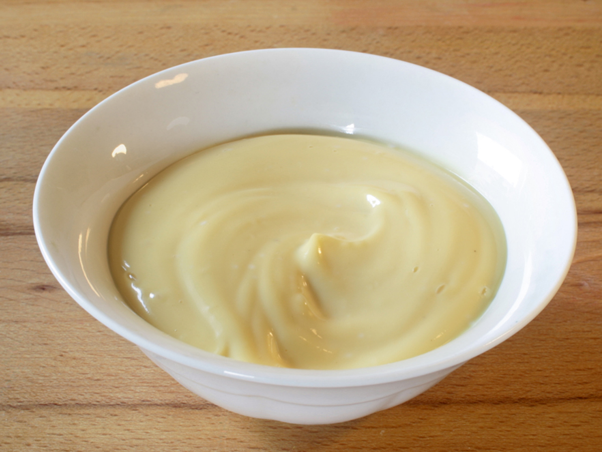 Maionese (How to make homemade mayonnaise)