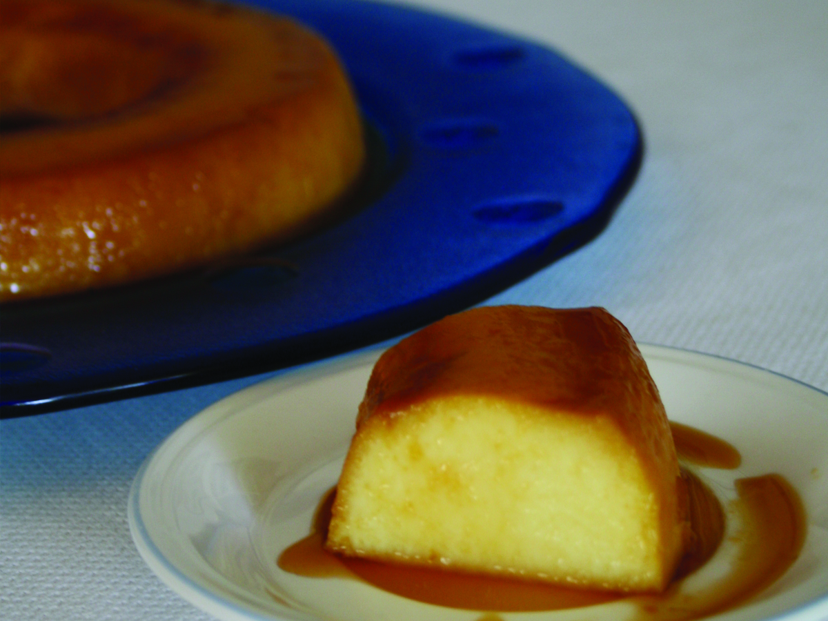 Pudim de leite Moça (Milk Pudding)