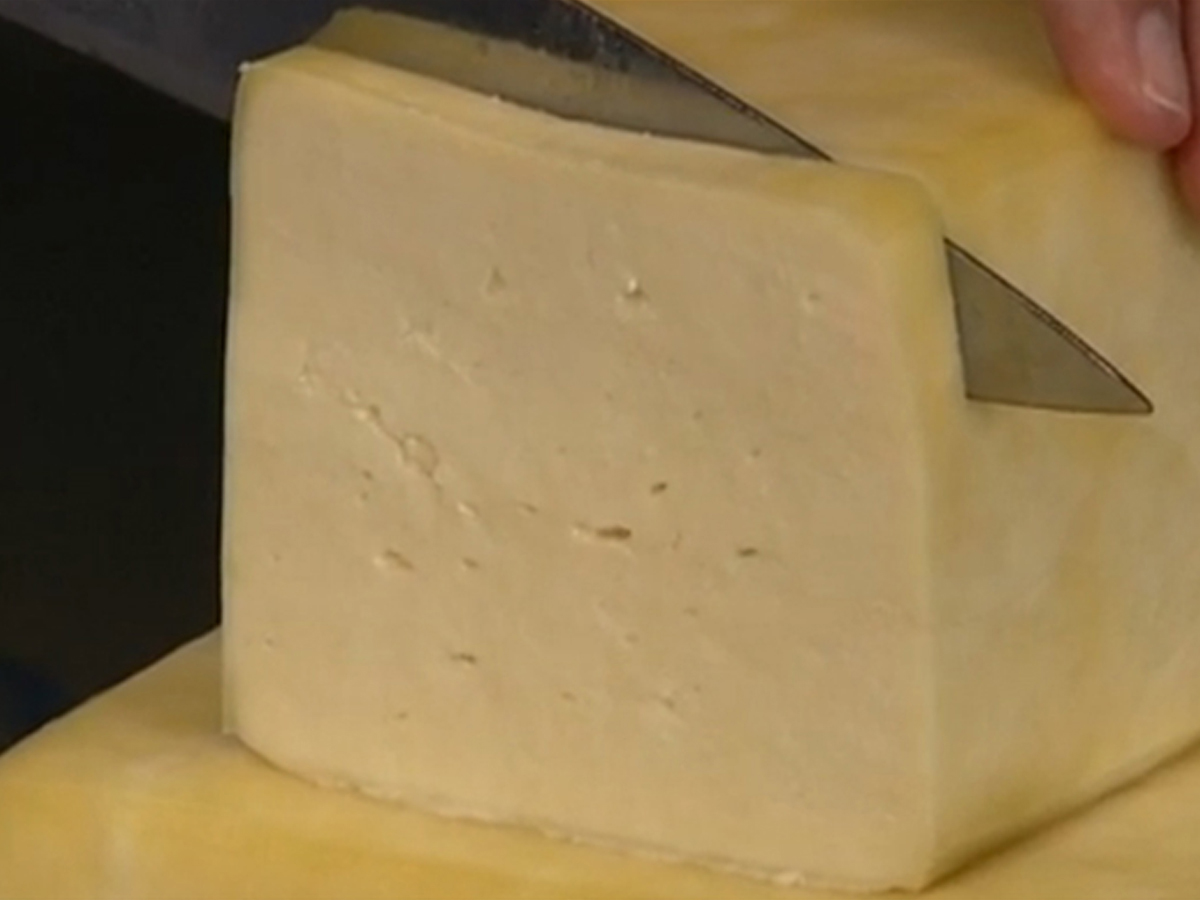 Queijo de coalho (North-eastern cheese)